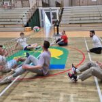 Socialno vključevanje v odbojki sede – obratna inkluzija